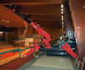 URW-547 mini spider crane working in basketball stadium